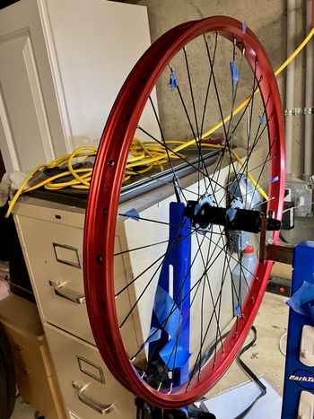 But lacing up a disc rear was far from straightforward. It just about broke my brain, and I had to lace it up 3 times before I finally got it right. The tape was there to help me keep track of things.